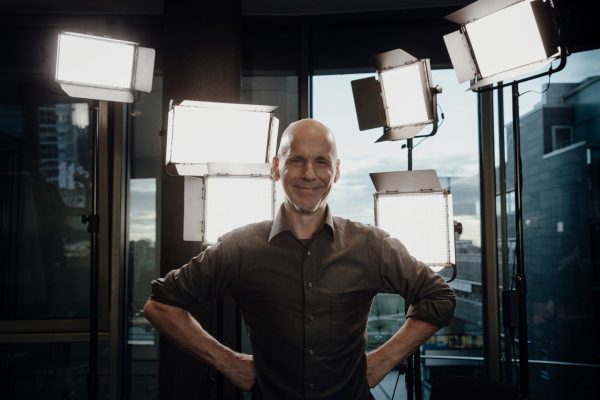 Businessportrait im Media Park Koeln nonverbal-bildkommunikation
