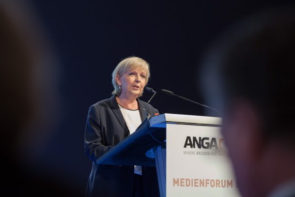 ANGA.COM Eventfotografie Messe-Koeln Hannelore Kraft